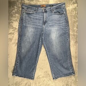 Judy Blue Jeans Wide Leg Crop Womens Plus Size 24W Braided High Rise Shes French